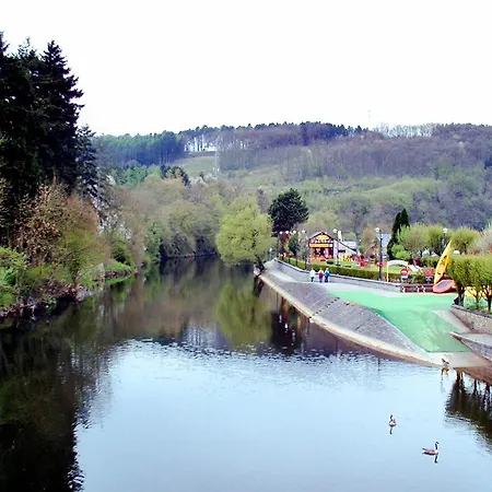 Cozy In Durbuy With Garden Nyaraló *